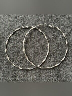Silver Twisted Hoop Earrings - Elegant Women Jewelry